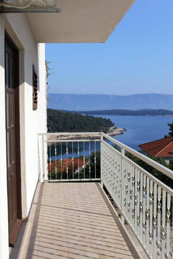 With A Parking Space Jelsa, Hvar - 8765 Jelsa (Hvar)